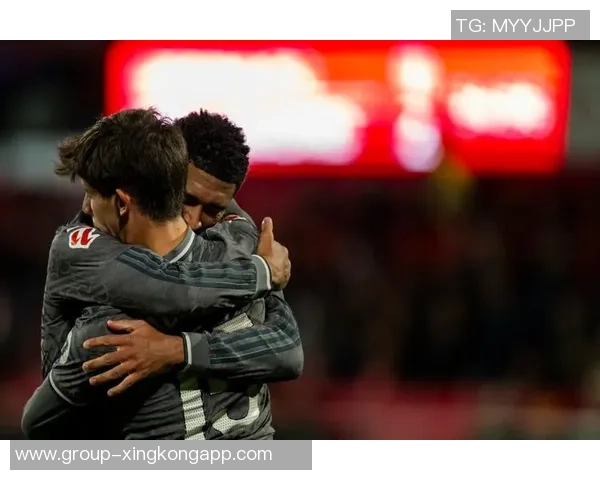 姆巴佩与居莱尔完美连线本赛季助攻已达七次引发热议 姆巴佩与居莱尔完美连线本赛季助攻已达七次引发热议